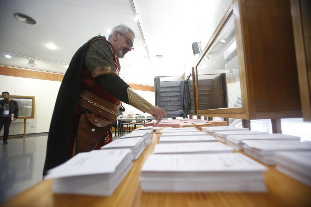 La celebración de las elecciones generales y autonómicas de la Comunidad Valenciana coincide con la festividad sanvicentera de los Moros y Cristianos