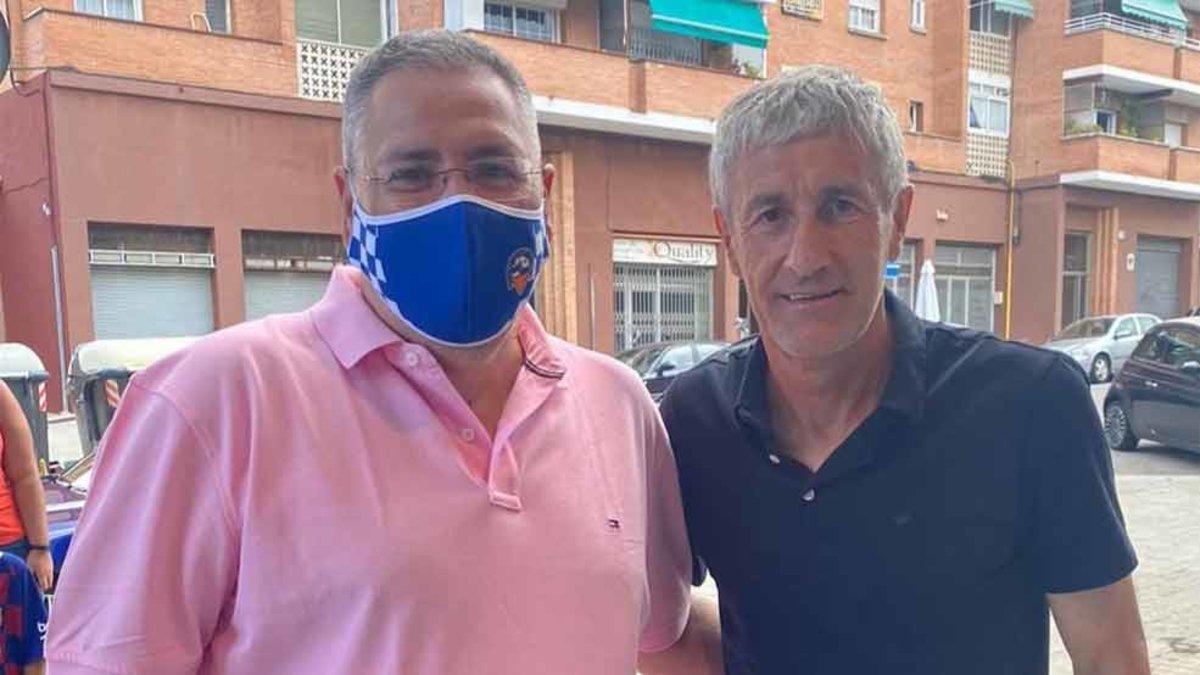 Setién, junto a Toni Cáceres, delegado del Sabadell