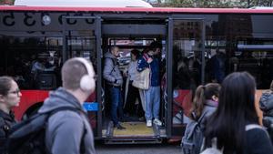 Els trajectes Vallès-BCN fets amb transport públic arriben al 47%