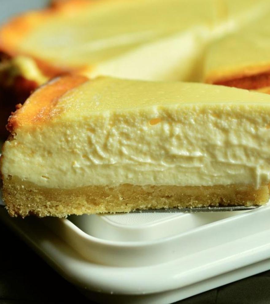 Cómo hacer una tarta de queso Philadelphia para toda la familia: sin horno, rápida, deliciosa y con pocos ingredientes