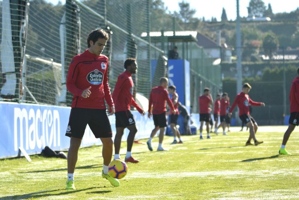 Dilema central en la defensa del Deportivo