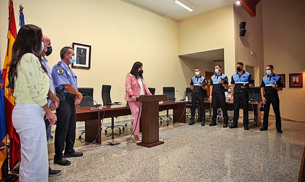 Imagen del acto de juramento de los nuevos agentes, ayer.