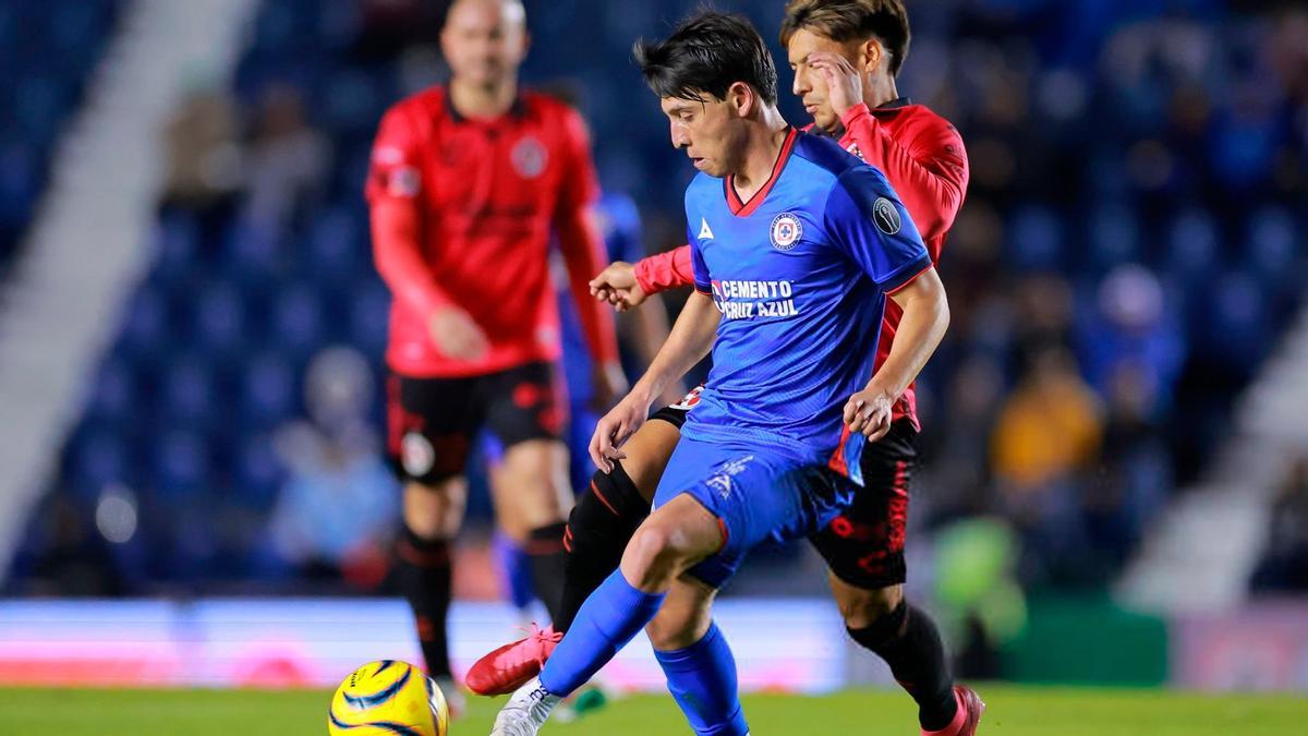 Un lance del Cruz Azul - Tijuana.