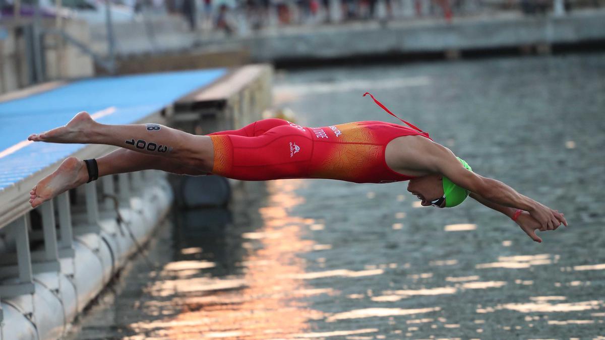 Búscate en las imágenes del campeonato de Europa de Triatlón . Distancia Olímpica