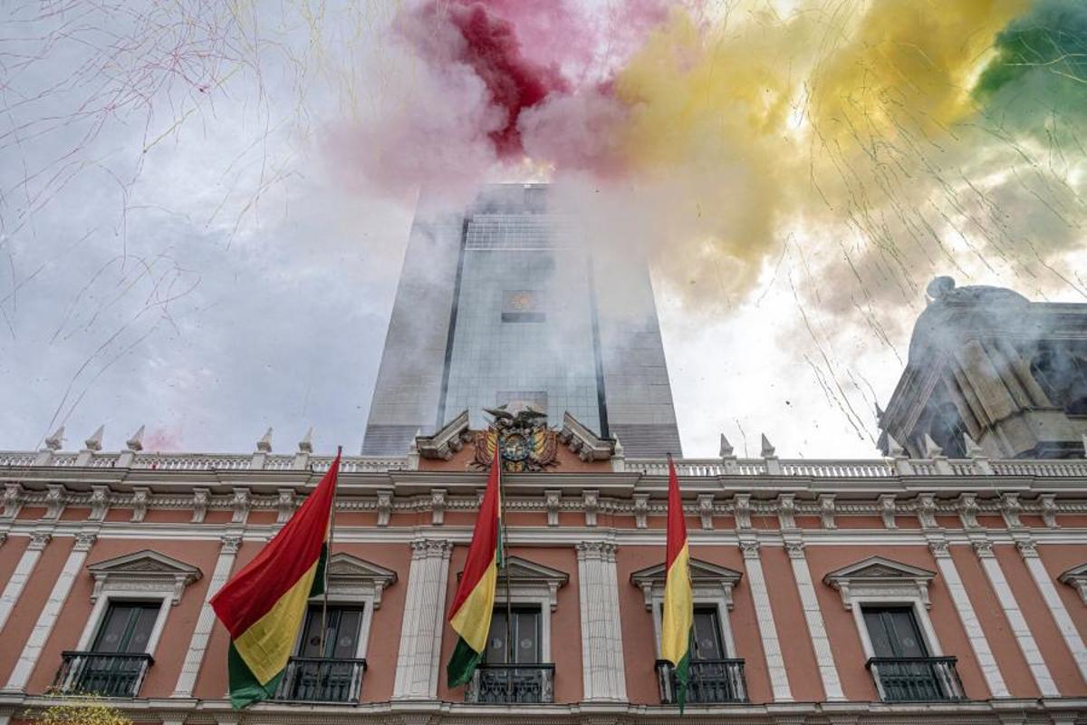 Rodrigo Paz Pereira, investido presidente de Bolivia