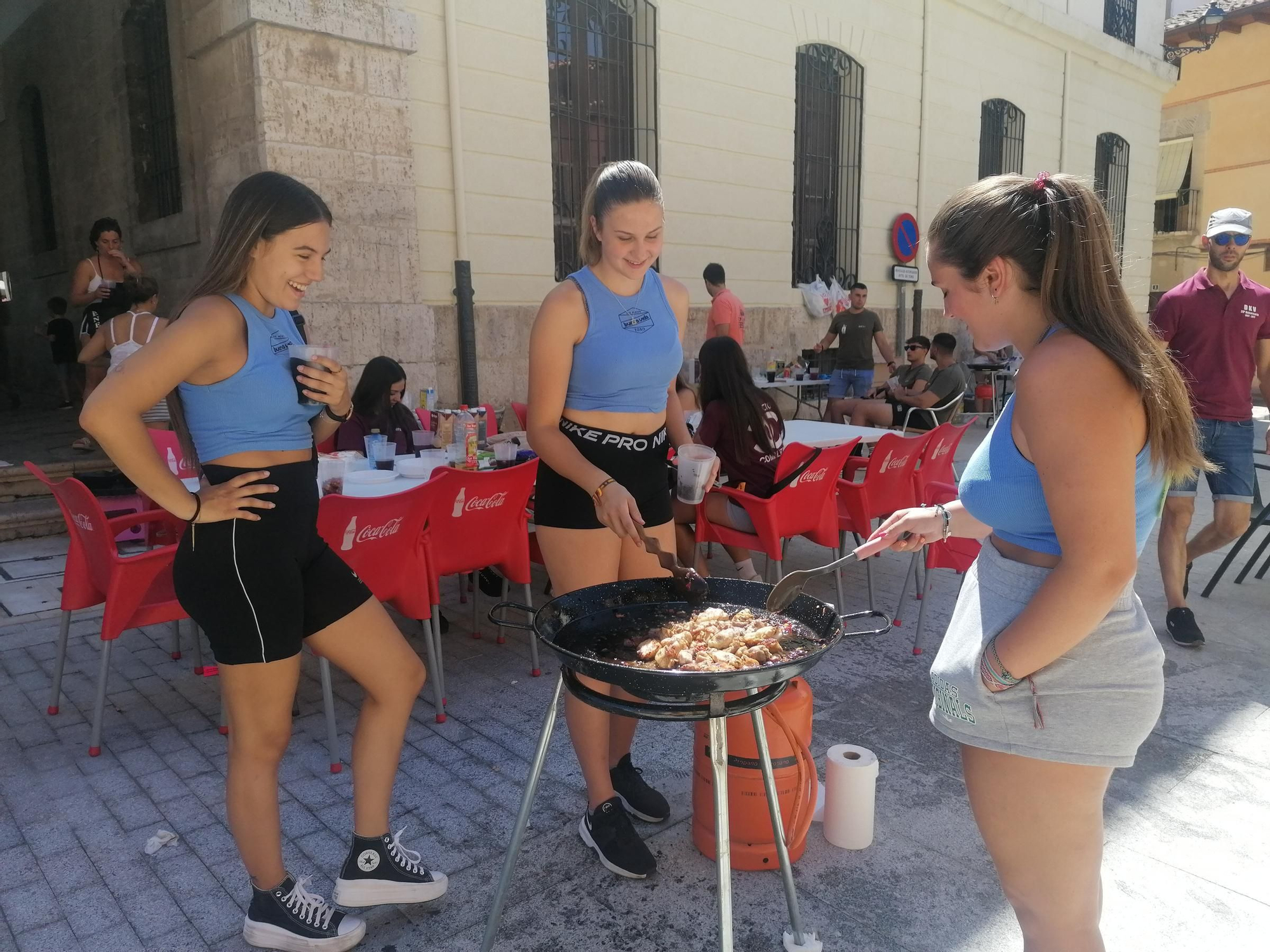 GALERÍA | Las peñas aportan sabor a las fiestas de Toro