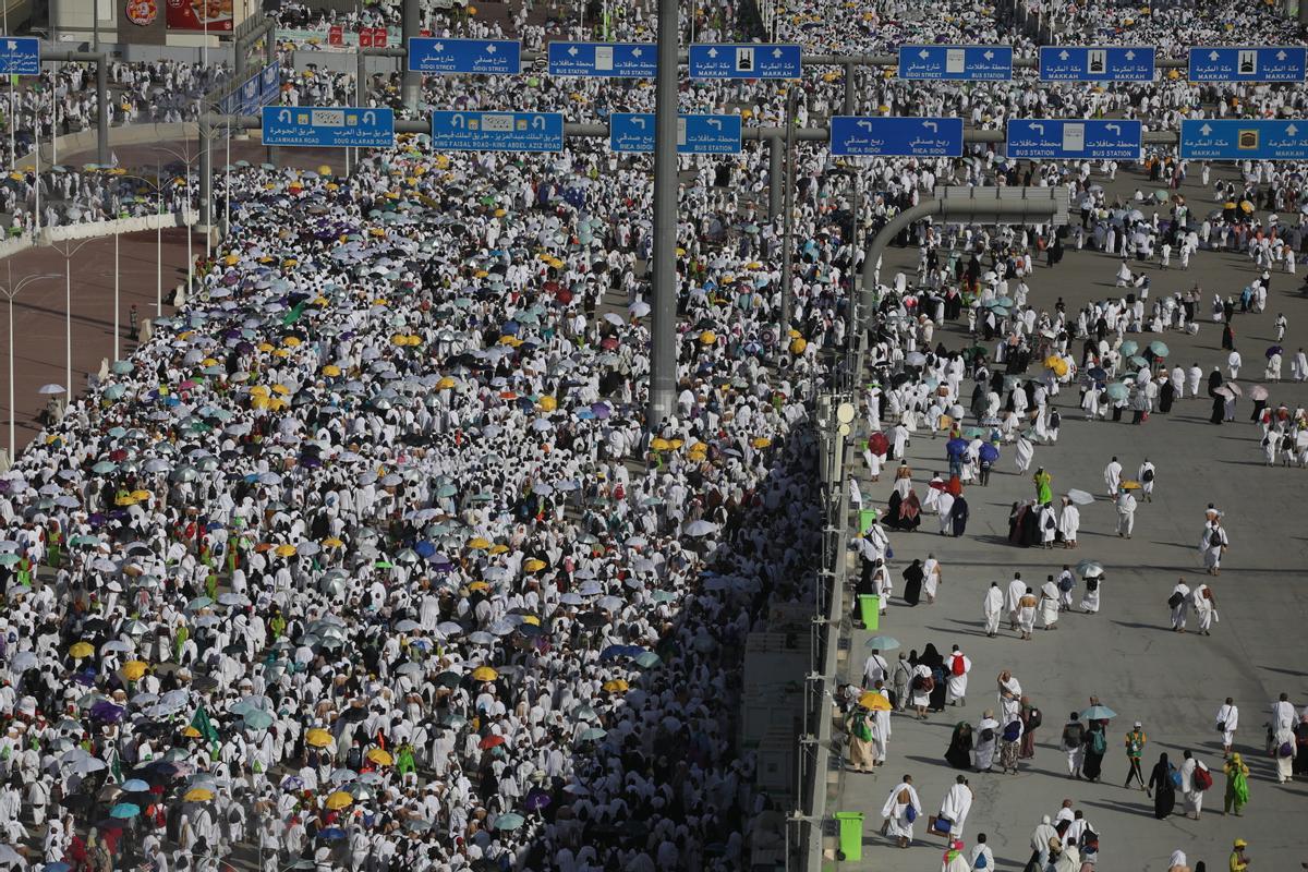Gairebé 2 milions de musulmans tornen a celebrar la peregrinació a la Meca
