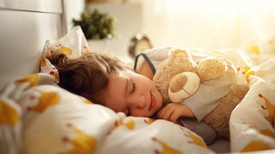 Consejos para evitar que los niños se hagan pis en la cama