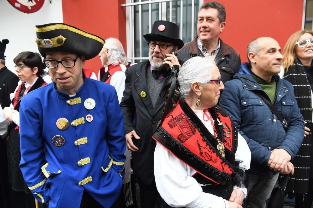 La ciudad recuerda a Cantero, Canzobre, César San José y Juan Manuel Iglesias en la calle Arenal, la plaza del Parque, San José y la plaza Juan Iglesias Mato.