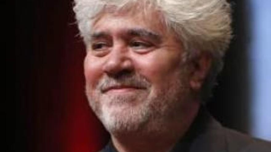 Almodóvar aspira con tres nominaciones  a los Premios del Cine Europeo por «Julieta»