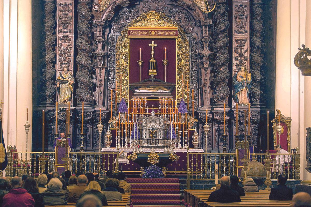 IGLESIA DE LA COMPAÑIA ALTAR DE CULTOS DEL SANTO SEPULCRO