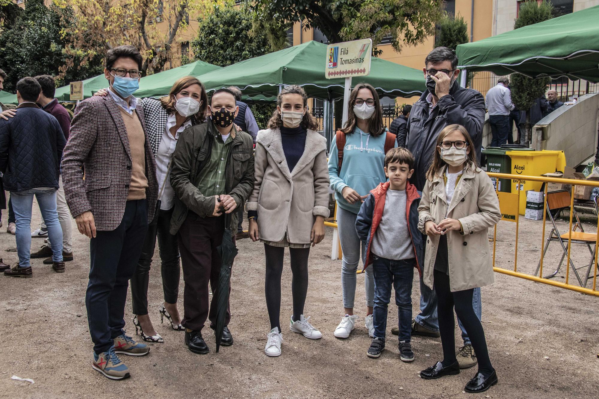 La Fiesta renace a medias en Alcoy