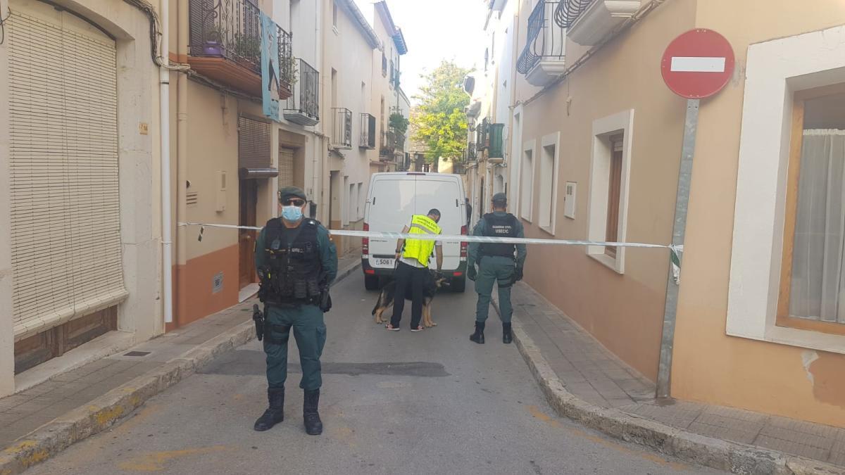 La Guardia Civil irrumpe al amanecer en una casa de Teulada en una operación antidroga