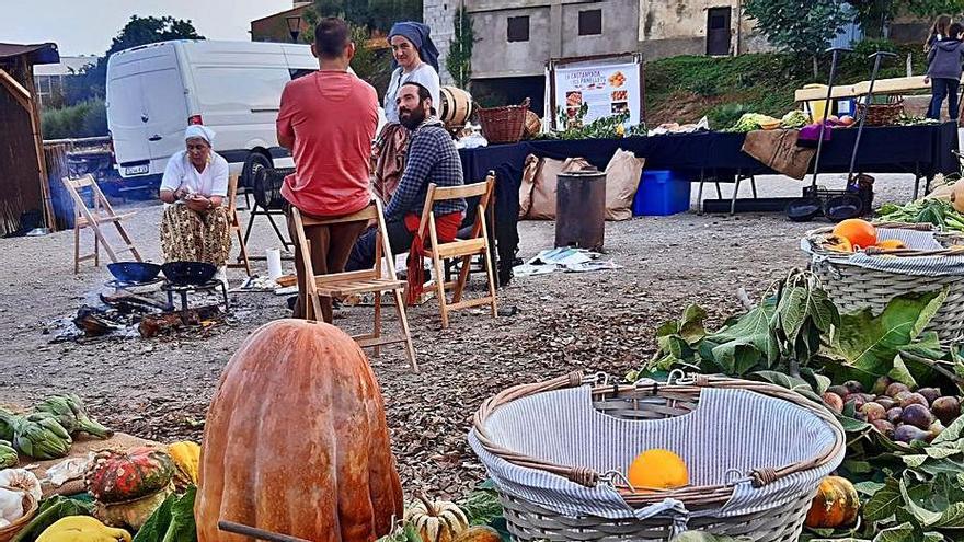 Parades amb fruits de tardor i torrada de castanyes | AJ. DE SANT SALVADOR