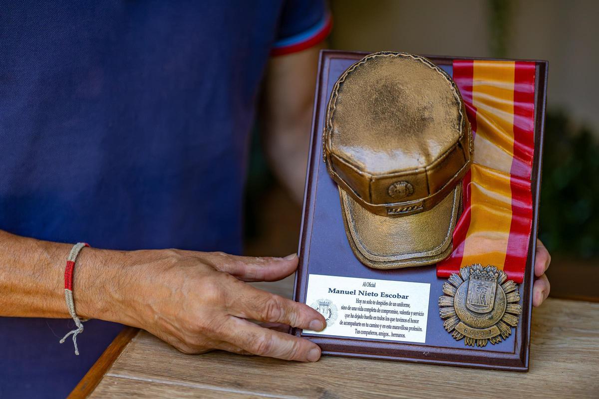 Manuel es uno de los profesionales retirados que el Ayuntamiento de Madrid homenajeó el pasado miércoles.