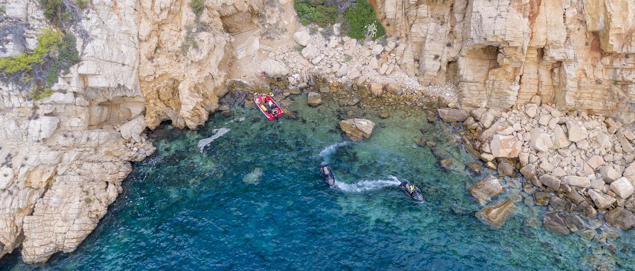 Simulacro de emergencia del servicio de socorristas de Sant Antoni