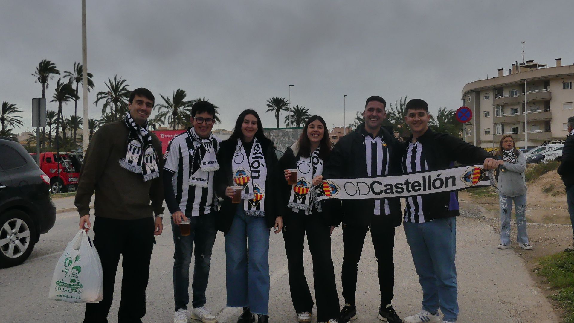 Galería | Las mejores imágenes de la afición del Castellón en Elche
