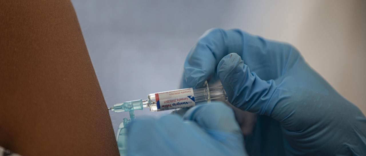 Salud se prepara para la llegada de vacunas covid para 60.000 personas