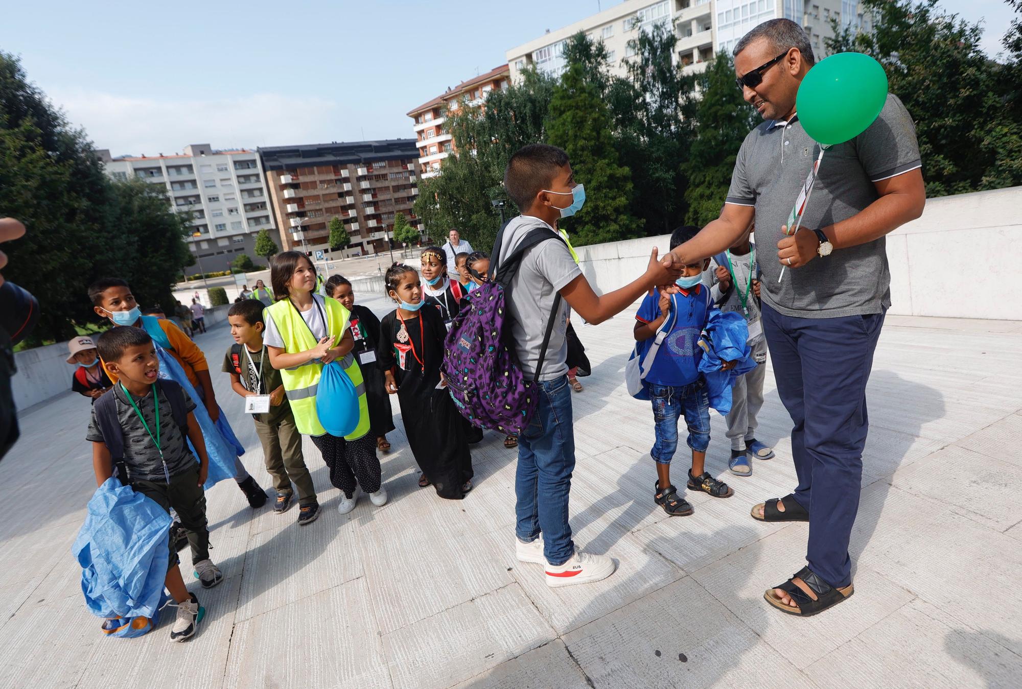 En Imágenes: La llegada de los niños saharauis vuelven a Asturias entre "emoción y nervios"