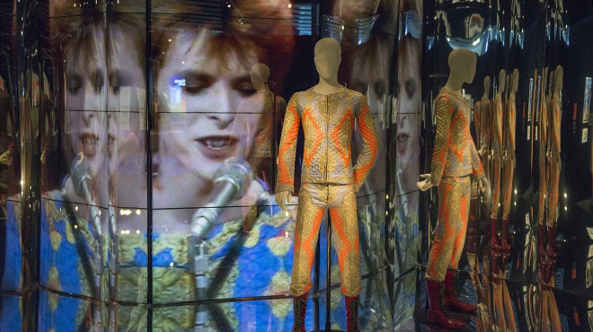 David Bowie, protagonista de la gran exposició al Museu del Disseny de Barcelona.