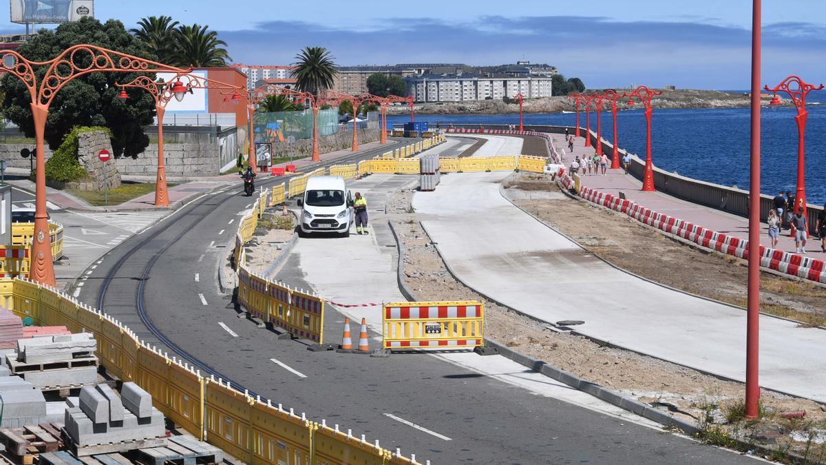 Obras de reurbanización en el paseo marítimo de A Coruña