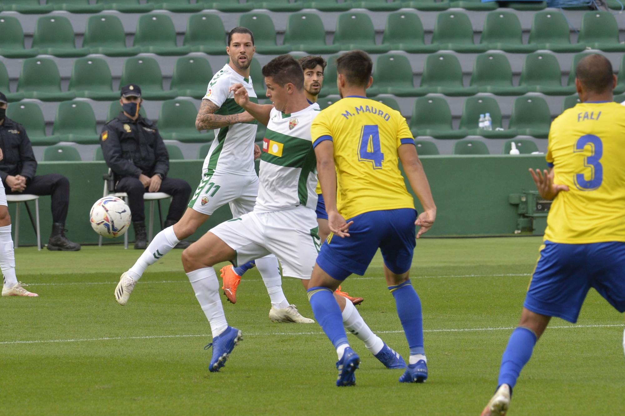 Las mejores imágenes del Elche - Cádiz