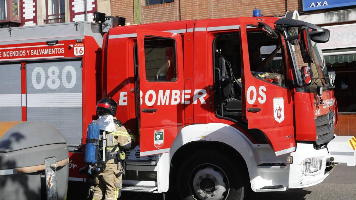 Intervención de Bomberos en Gijón.