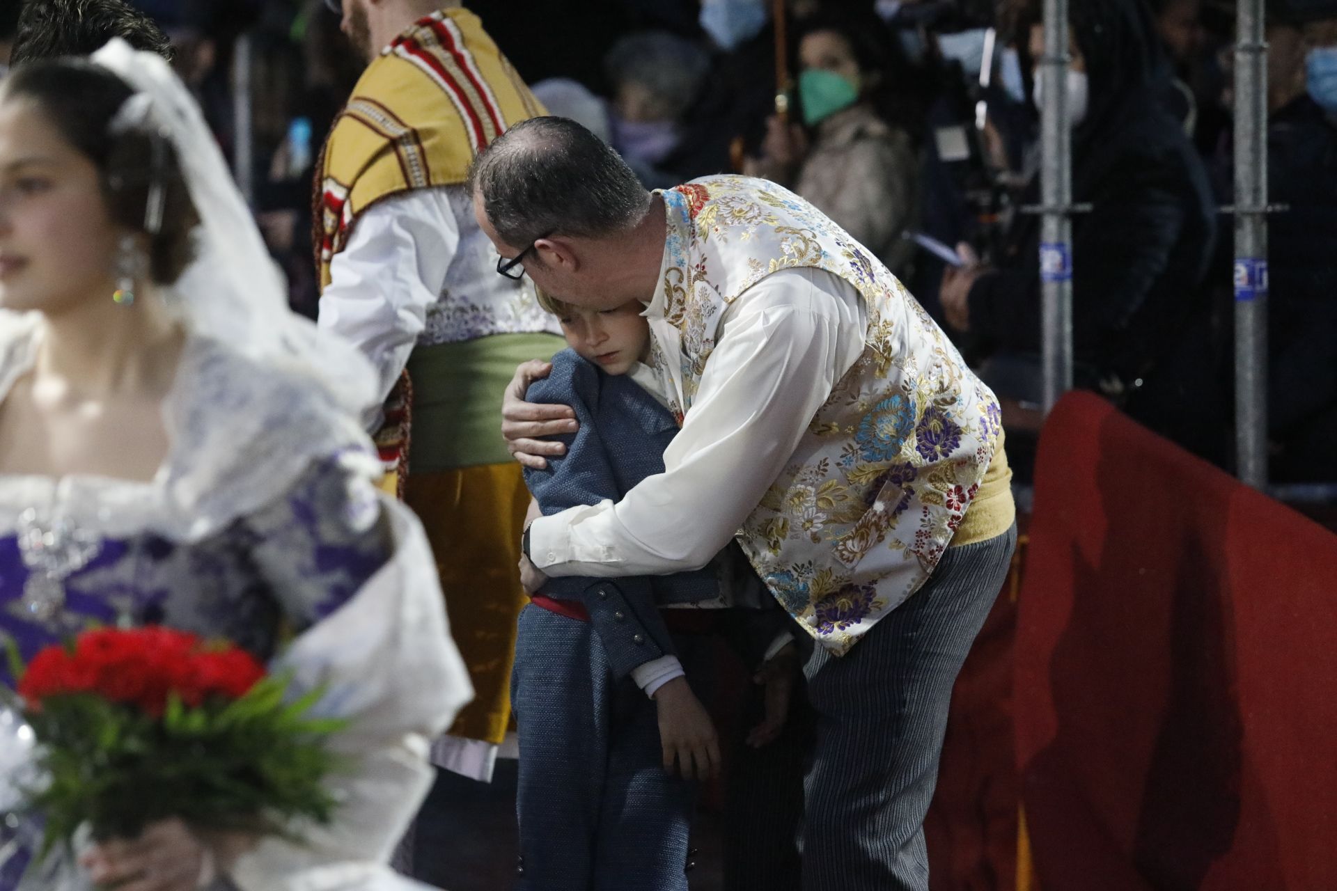 Búscate en el primer día de ofrenda por la calle de la Quart (entre las 19:00 a las 20:00 horas)