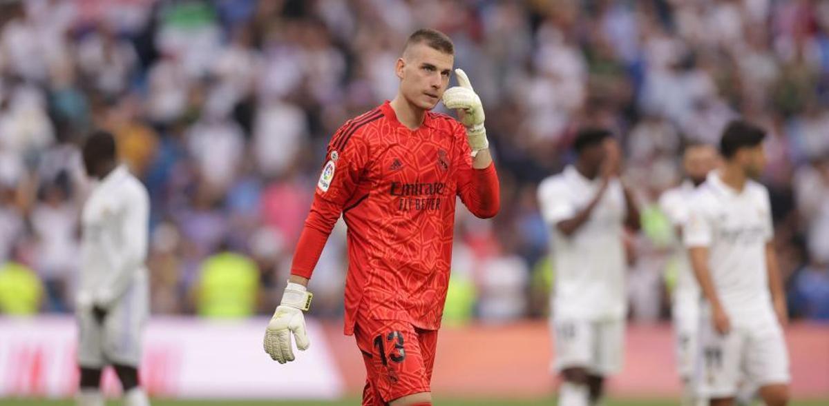 Lunin, guardameta del Madrid, en el Clásico.