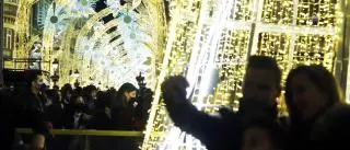 El Ayuntamiento de Málaga aumenta el contrato de las luces de Navidad para incluir más calles