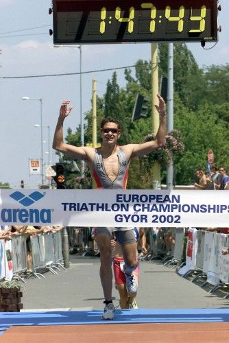 Iván Raña ha sido campeón del Mundo de triatlón y ha participado en tres Juegos Olímpicos, los de Sydney, Atenas y Pekín.