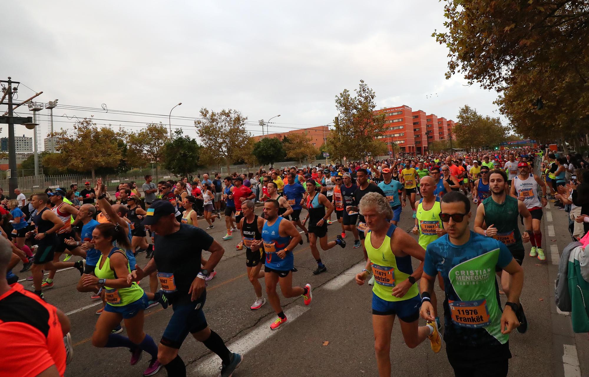 Media Maratón Valencia 2022: Salida y Meta | Busca tu foto