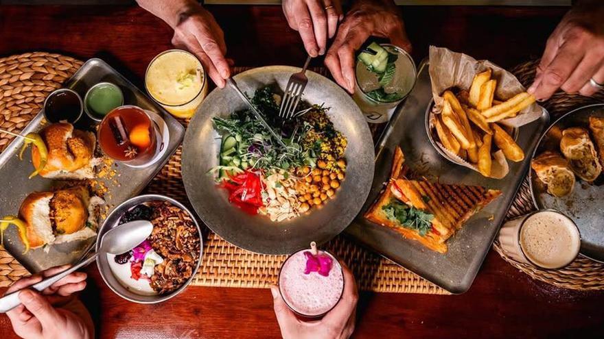 Indisch-essen-auf-Mallorca-In-diesem-Restaurant-gibt-es-Curry-Streetfood-und-Familienflair