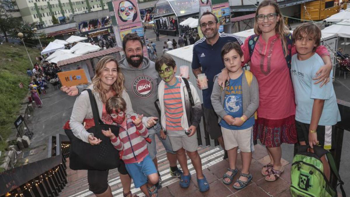 La familia Rubín, ayer, en el Kuivi. | Irma Collín