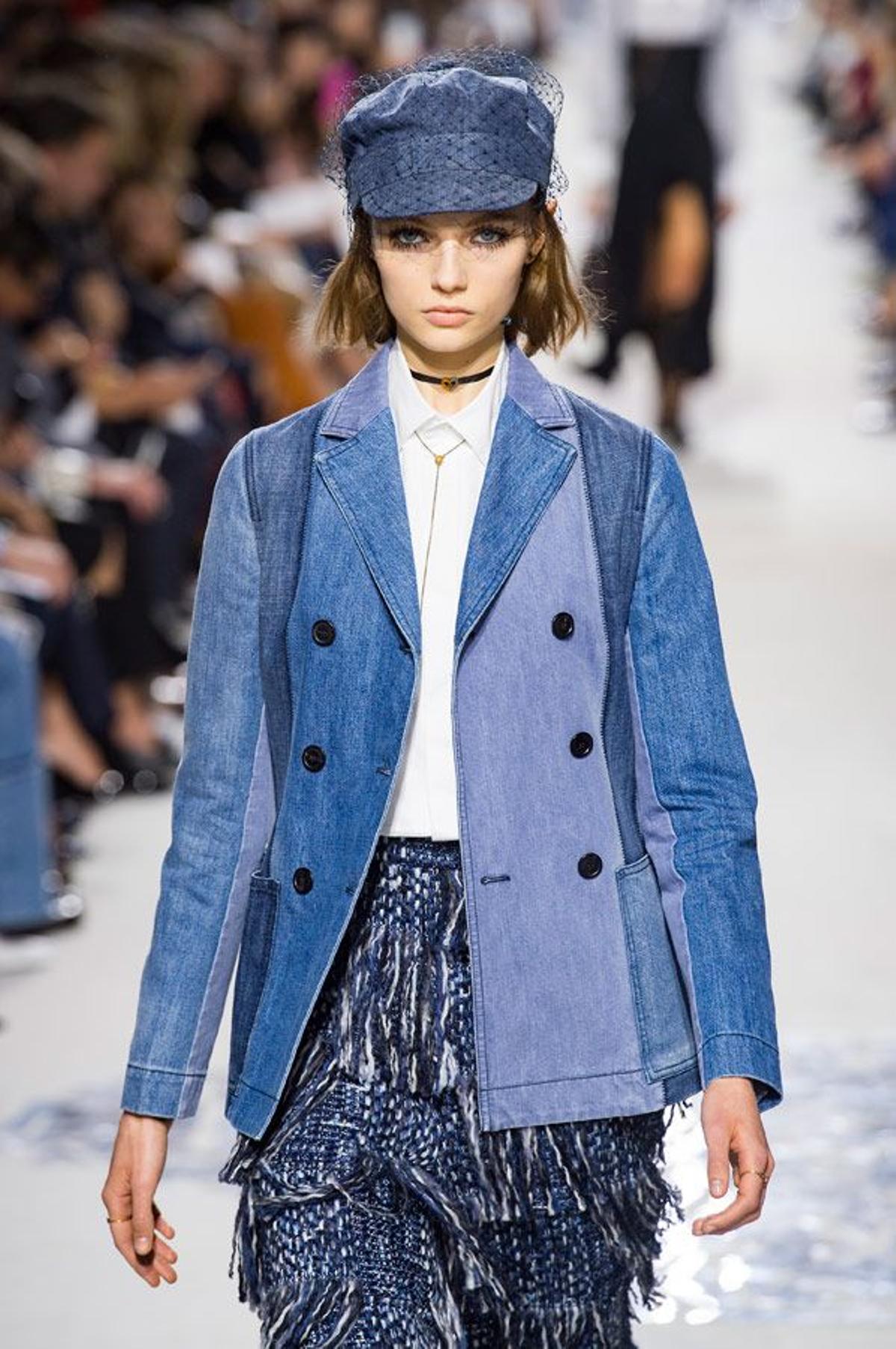 Tendencias denim para la primavera: blazer vaquera de Dior