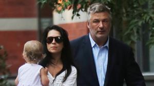 Alec Baldwin y su mujer Hilaria.