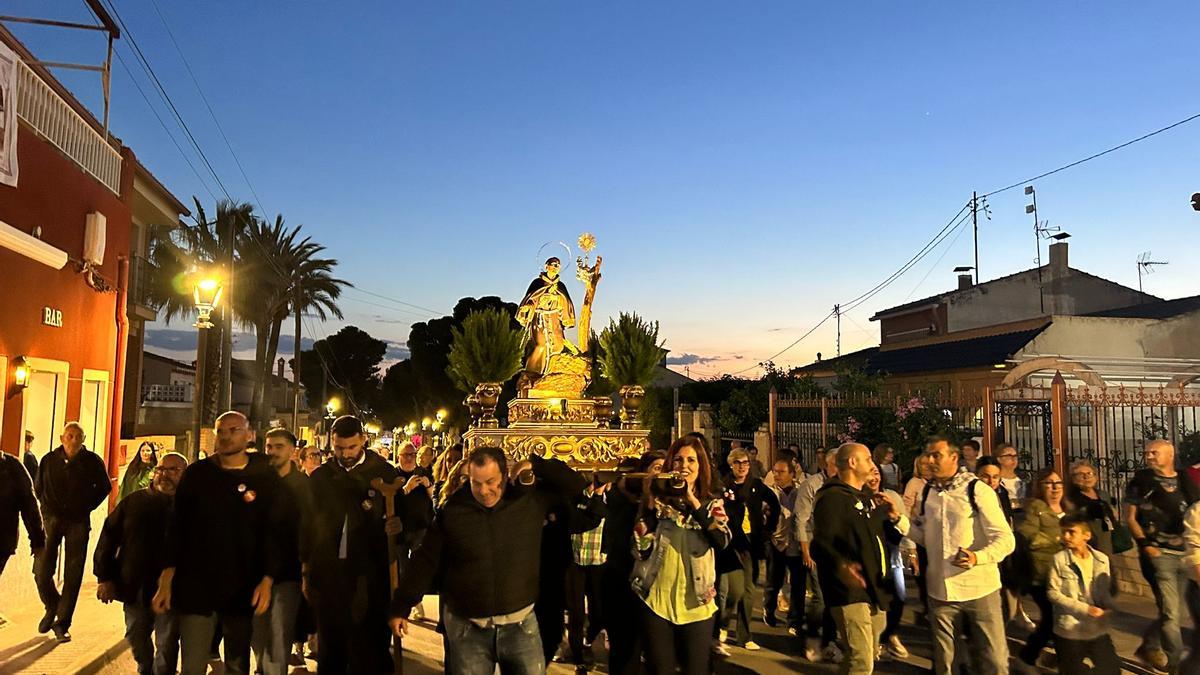 Los romeros van a Orito por San Pascual