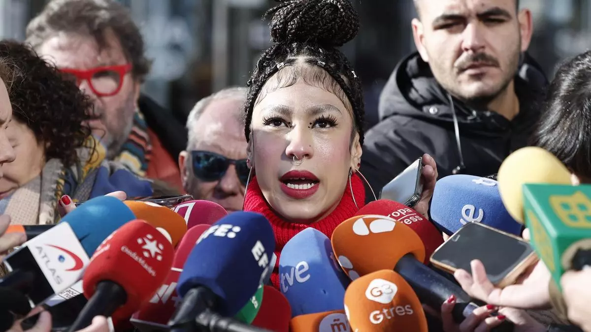 La becaria que denunci車 a Nacho Cano aporta nuevos v赤deos y pide reabrir la causa