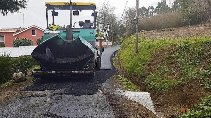 Asfaltado de la Rúa Curruncho, en Dorneda