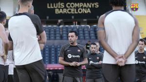 El Barça se entrena por primera vez en el Estadio Olímpico Lluís Companys