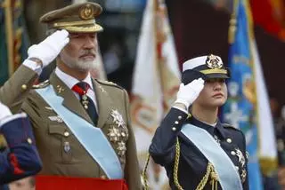 El desfile militar del 12 de octubre en Madrid, en imágenes