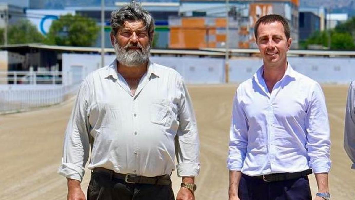Pedro Bestard junto a Llorenç Galmés la semana pasada en el Hipódromo de Son Pardo.