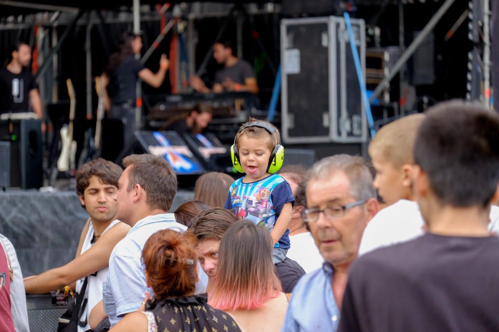 Mojinos Escozíos arrasan en «Leyendas del rock»