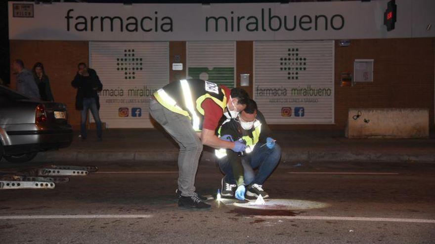 Detenido un hombre tras tratar de degollar a una mujer en Zaragoza