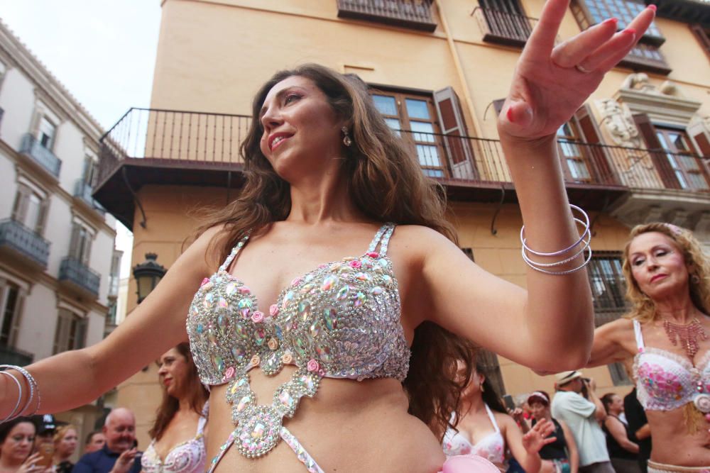 La cabalgata histórica ha puesto fin a la semana grande de la ciudad con la recreación de la toma de Málaga por los Reyes Católicos en 1487, un acontecimiento que motiva los festejos de agosto