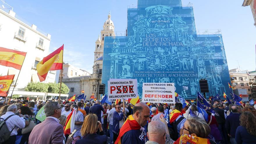 Sigue la manifestación del PP contra la amnistía en Murcia