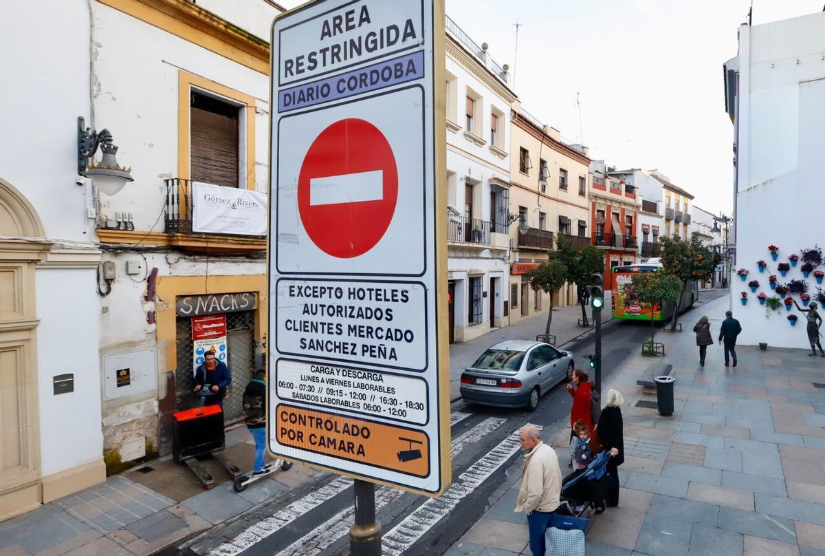 Leyes con centro  en el Centro