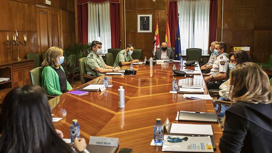 Nueve mujeres, bajo protección policial en Zamora tras denunciar a sus proxenetas