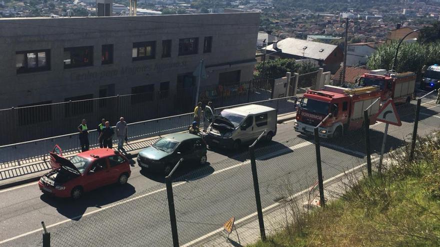 Una imagen del siniestro, que requirió la intervención de los Bomberos // FdV