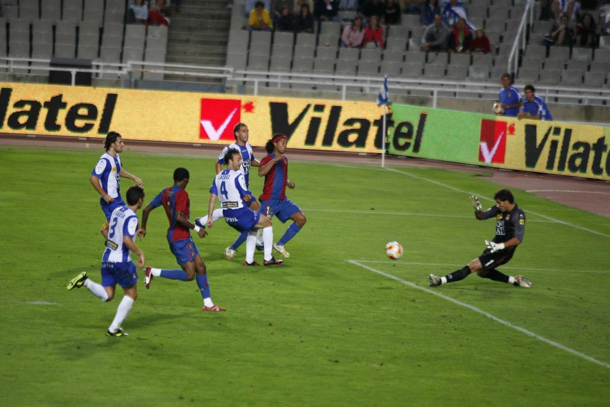 Montjuïc, parada prèvia al Camp Nou